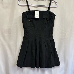Forever 21 Black Pleated Mini Dress Size M